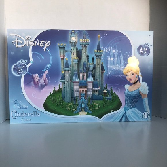 NEW-4D Cityscape Disney 3D Puzzle: Cinderella Castle - 509 Pcs. - Picture 1 of 9
